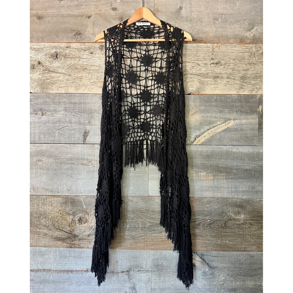 Crochet Open Knit Floral Fringe Vest M Black Boho Festival Hippie Granny Witchy